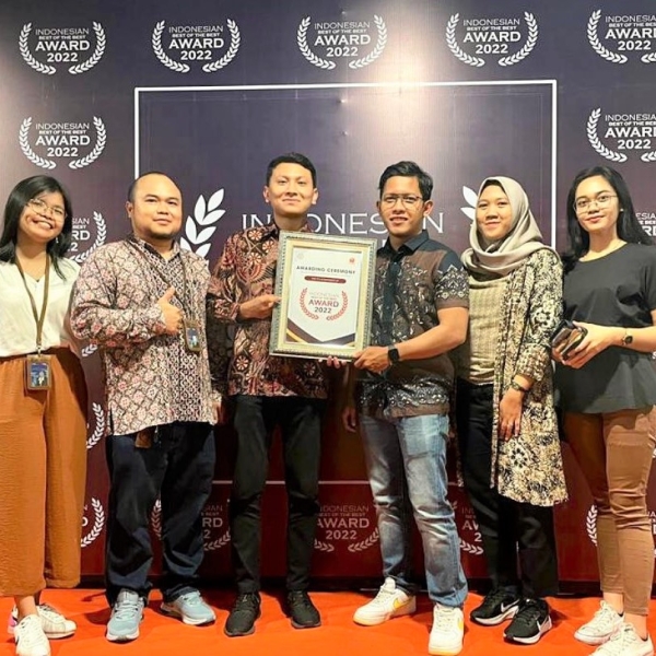 PT KIM (Persero) Menerima Penghargaan 